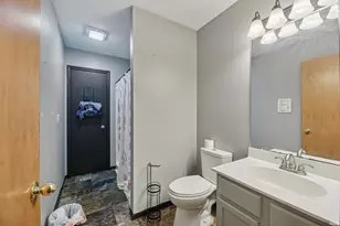 2313 Pine Creek Ct, South Bend, IN 46628 - Photo 17