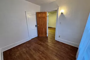 1201 Oakland St, South Bend, IN 46615 - Photo 7