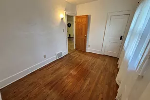 1201 Oakland St, South Bend, IN 46615 - Photo 9