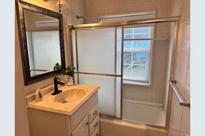 1201 Oakland Street, South Bend, IN 46615 - Photo 11