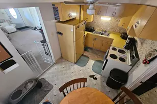 2237 Hollywood Pl St, South Bend, IN 46616 - Photo 5