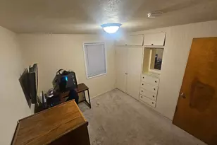 2237 Hollywood Pl St, South Bend, IN 46616 - Photo 9