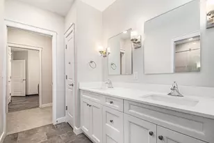 1740 South Bend Ave, South Bend, IN 46637 - Photo 21