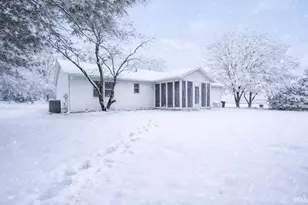 19026 Stone Ridge Dr, South Bend, IN 46637 - Photo 3