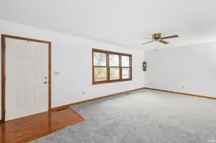 19026 Stone Ridge Dr, South Bend, IN 46637 - Photo 11