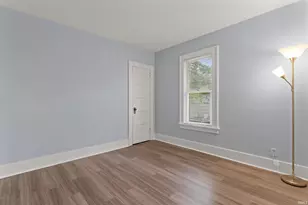 1515 Lebanon St, South Bend, IN 46613 - Photo 11