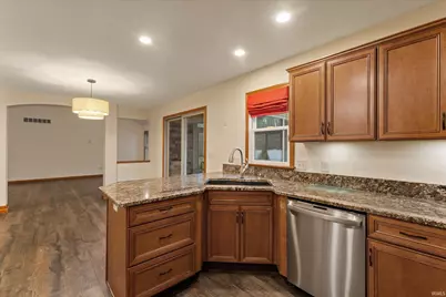 51864 Tall Pines Drive, Elkhart, IN 46514 - Photo 7