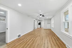 19602 Greenacre St, South Bend, IN 46637 - Photo 7