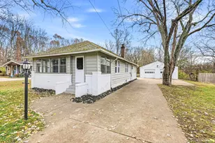 19602 Greenacre St, South Bend, IN 46637 - Photo 3