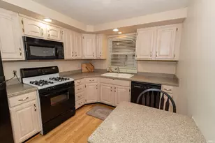 61925 Scott St, South Bend, IN 46614 - Photo 7