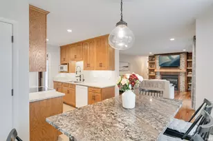 5305 Monticello Ct, South Bend, IN 46614 - Photo 11