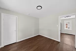 19801 Greenacre St, South Bend, IN 46637 - Photo 11