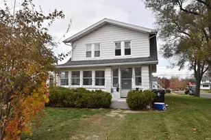 135 E Eckman St, South Bend, IN 46614 - Photo 1