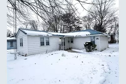129 Clayton Street, Rochester, IN 46975 - Photo 1