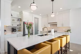 11376 Denver Ridge Ct, Osceola, IN 46561 - Photo 9