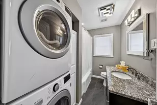 1005 White Oak Dr, South Bend, IN 46617 - Photo 19