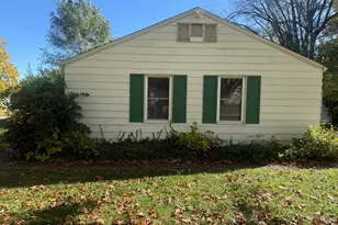 1708 Altgeld St, South Bend, IN 46614 - Photo 13