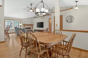 10076 Heather Lake Dr, Osceola, IN 46561 - Photo 9