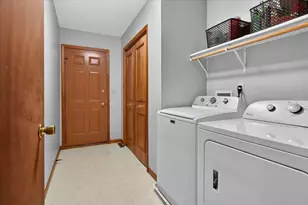 10076 Heather Lake Dr, Osceola, IN 46561 - Photo 13