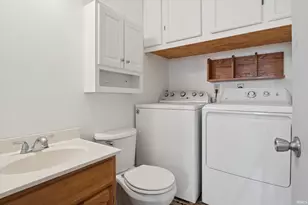 4020 Brookton Dr, South Bend, IN 46614 - Photo 17