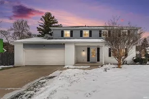 3120 Cherry Tree Ln, Elkhart, IN 46514 - Photo 1