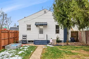 102 Helen Ave, Mishawaka, IN 46544 - Photo 3