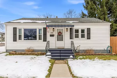 102 Helen Avenue, Mishawaka, IN 46544 - Photo 1