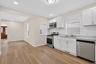 415 W Battell St, Mishawaka, IN 46545 - Photo 7