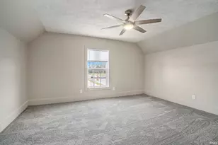 201 College St, South Bend, IN 46628 - Photo 19