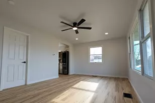 3610 S St Joseph St, South Bend, IN 46614 - Photo 15