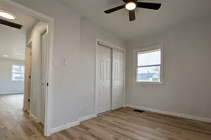 3610 S St Joseph St, South Bend, IN 46614 - Photo 21