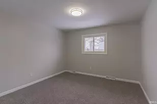 201 E Russ Ave, Mishawaka, IN 46545 - Photo 9