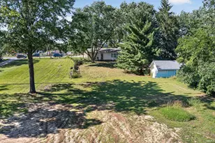 16974 Douglas Rd, Mishawaka, IN 46545 - Photo 9