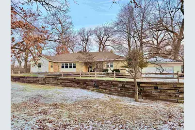 905 White Oak Drive, South Bend, IN 46617 - Photo 1