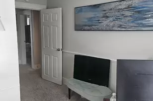 109 E Battell St, Mishawaka, IN 46545 - Photo 9