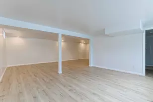 23133 Brick Rd, South Bend, IN 46628 - Photo 31