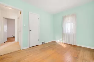 1321 Rockne Dr, South Bend, IN 46617 - Photo 11