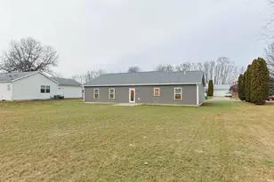 29710 New Castle Dr, Elkhart, IN 46514 - Photo 27