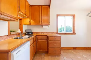 2314 Solomon Ave, South Bend, IN 46615 - Photo 9