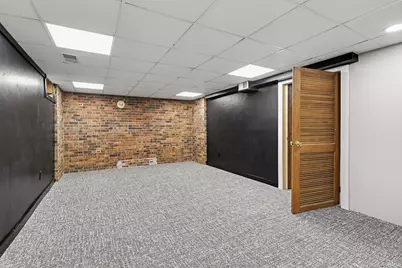 1122 Sussex Drive, South Bend, IN 46628 - Photo 21