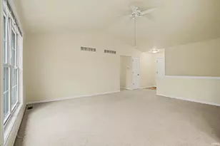 4438 Field Gate Dr, South Bend, IN 46628 - Photo 3