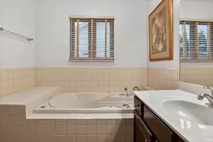 17930 Bay Hill Dr, South Bend, IN 46635 - Photo 25