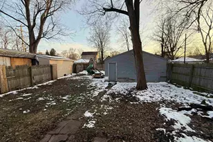 1206 Kinyon St, South Bend, IN 46616 - Photo 3