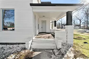 903 McPherson St, Elkhart, IN 46514 - Photo 3