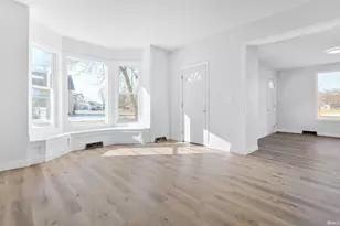 903 McPherson St, Elkhart, IN 46514 - Photo 7