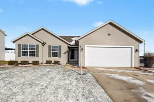 4417 Ashard Dr, South Bend, IN 46628 - Photo 1