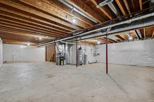 4417 Ashard Dr, South Bend, IN 46628 - Photo 17