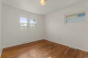 19151 Dresden Dr, South Bend, IN 46637 - Photo 17