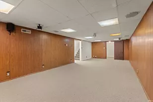 19151 Dresden Dr, South Bend, IN 46637 - Photo 21