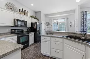 51691 Windyridge Ct, South Bend, IN 46628 - Photo 11